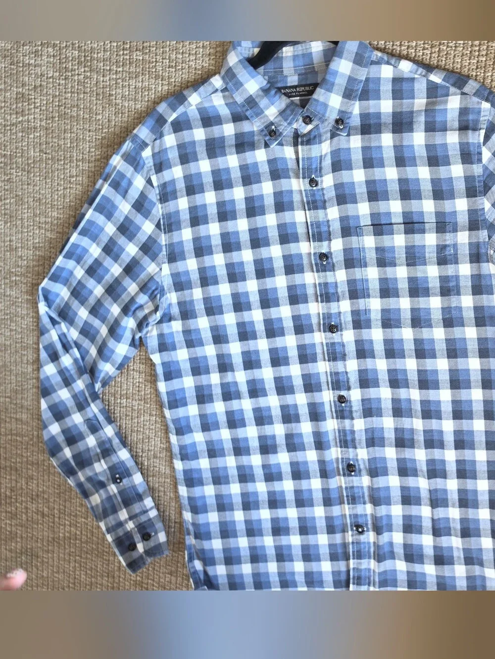Banana Republic Men's Blue & White Plaid Button-Down Shirt